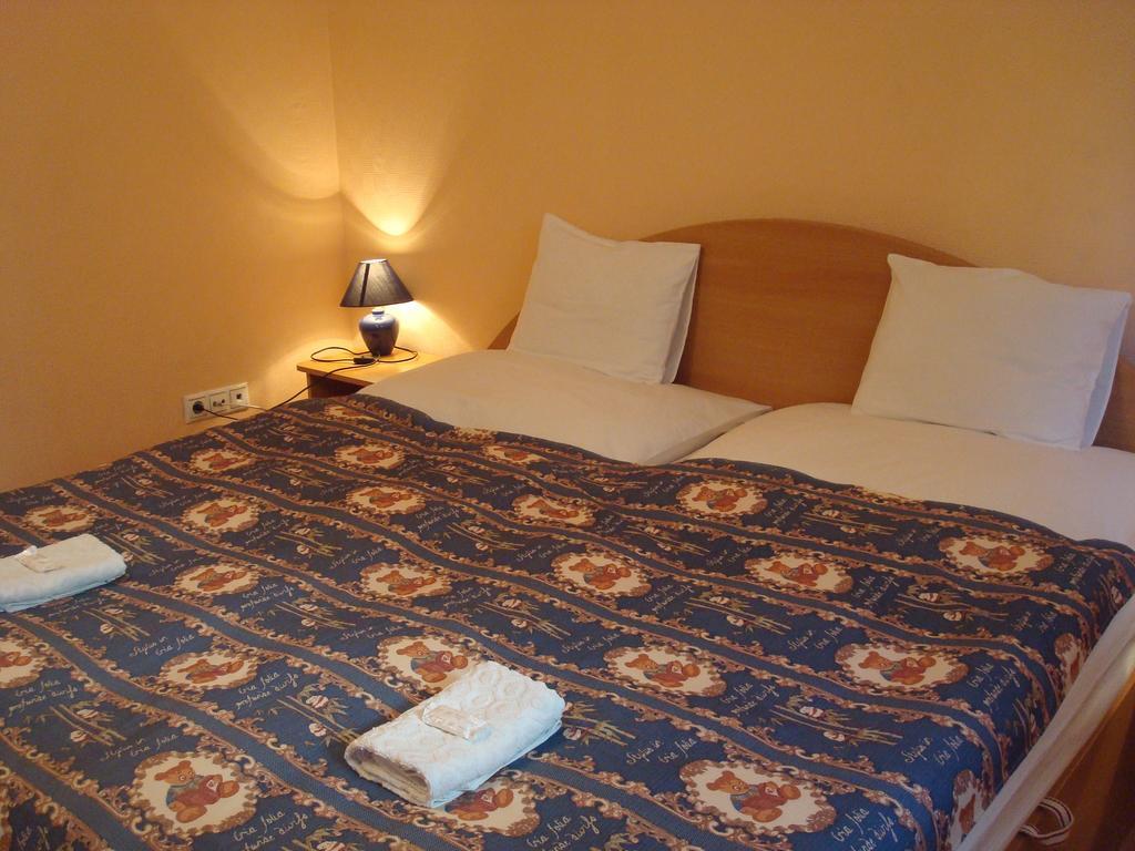 Hotel Arany Trofea Eger Exteriér fotografie